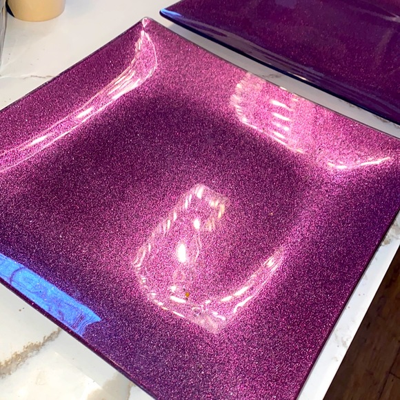 Plates - Picture 1 of 3